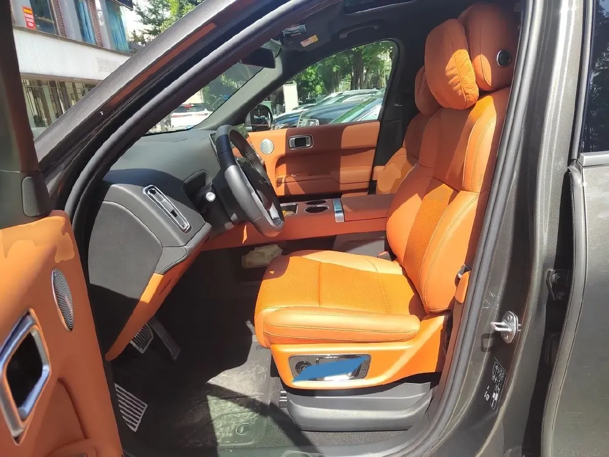 2024 Li L9 Range Extended 154HP REEV 52.3KWH,autocango,china used car exporter,china ev exporter,chinese used car exporter,chinese used ev exporter