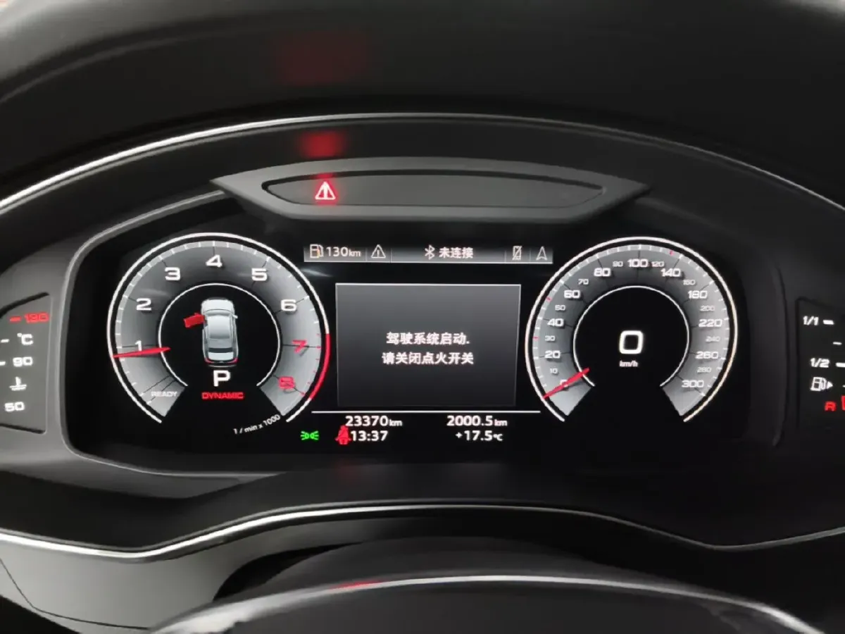 2023 Audi A6L 2.0T 245HP L4 7DCT,autocango,china used car exporter,china ev exporter,chinese used car exporter,chinese used ev exporter