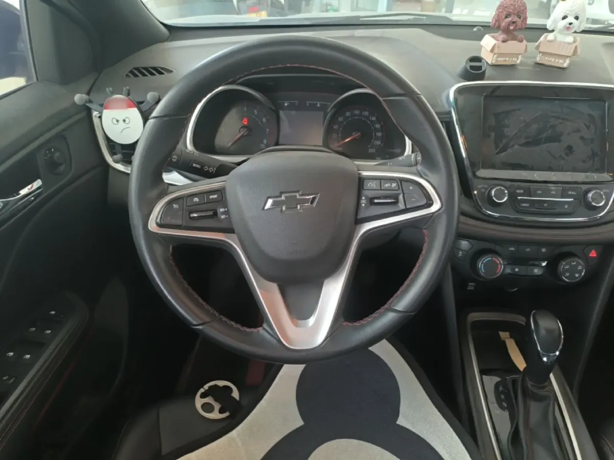 2019 Chevrolet Monza 1.3T 163HP L3 6AT,autocango,china used car exporter,china ev exporter,chinese used car exporter,chinese used ev exporter