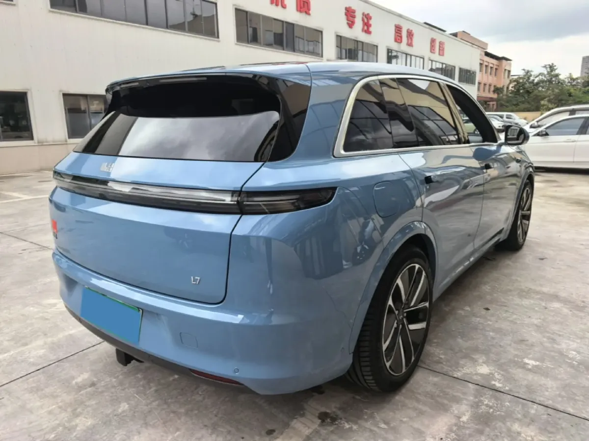 2023 Li L7 Range Extended 154HP REEV 40.9KWH,autocango,china used car exporter,china ev exporter,chinese used car exporter,chinese used ev exporter