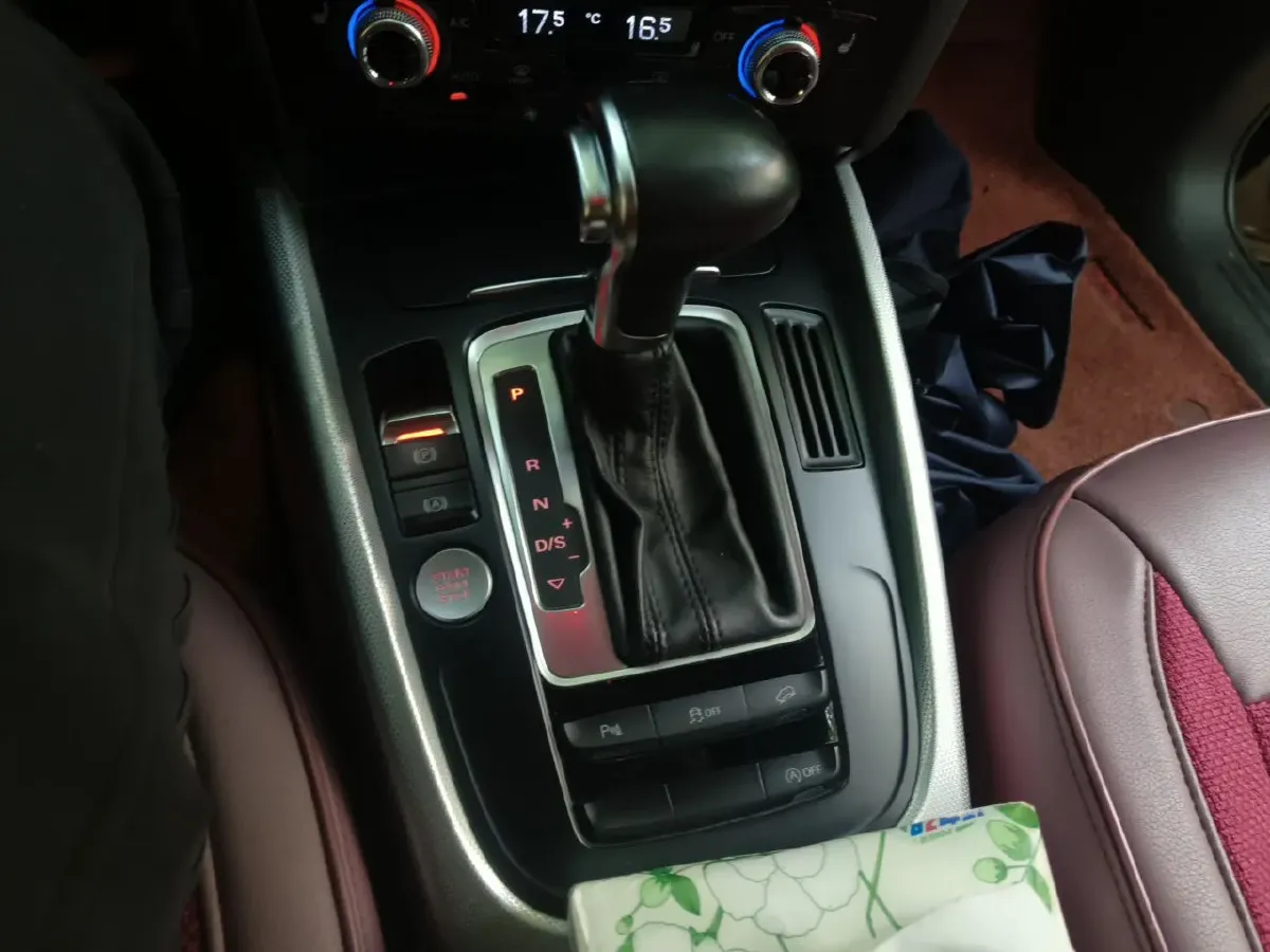 2018 Audi Q5 2.0T 230HP L4 8AT,autocango,china used car exporter,china ev exporter,chinese used car exporter,chinese used ev exporter
