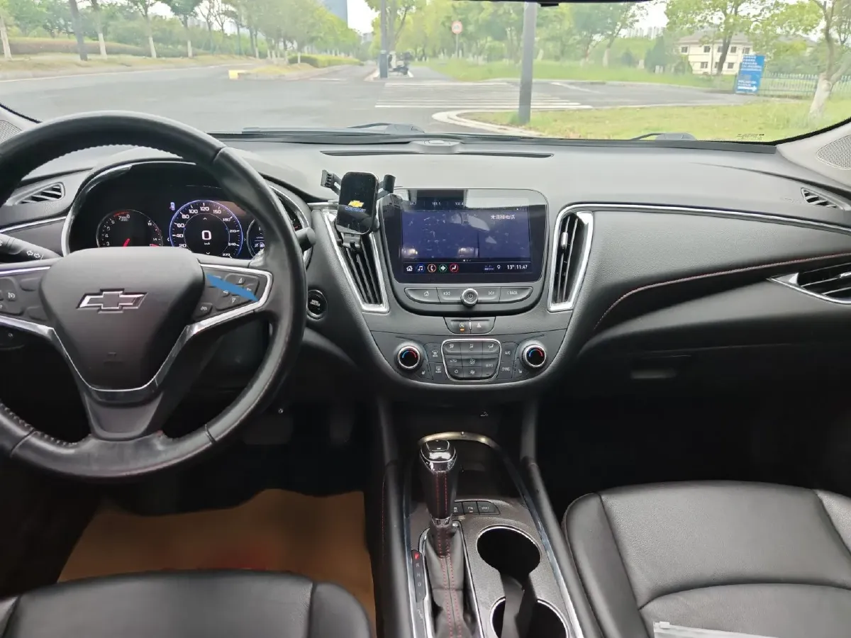 2020 Chevrolet Malibu XL 2.0T 237HP L4 9AT,autocango,china used car exporter,china ev exporter,chinese used car exporter,chinese used ev exporter