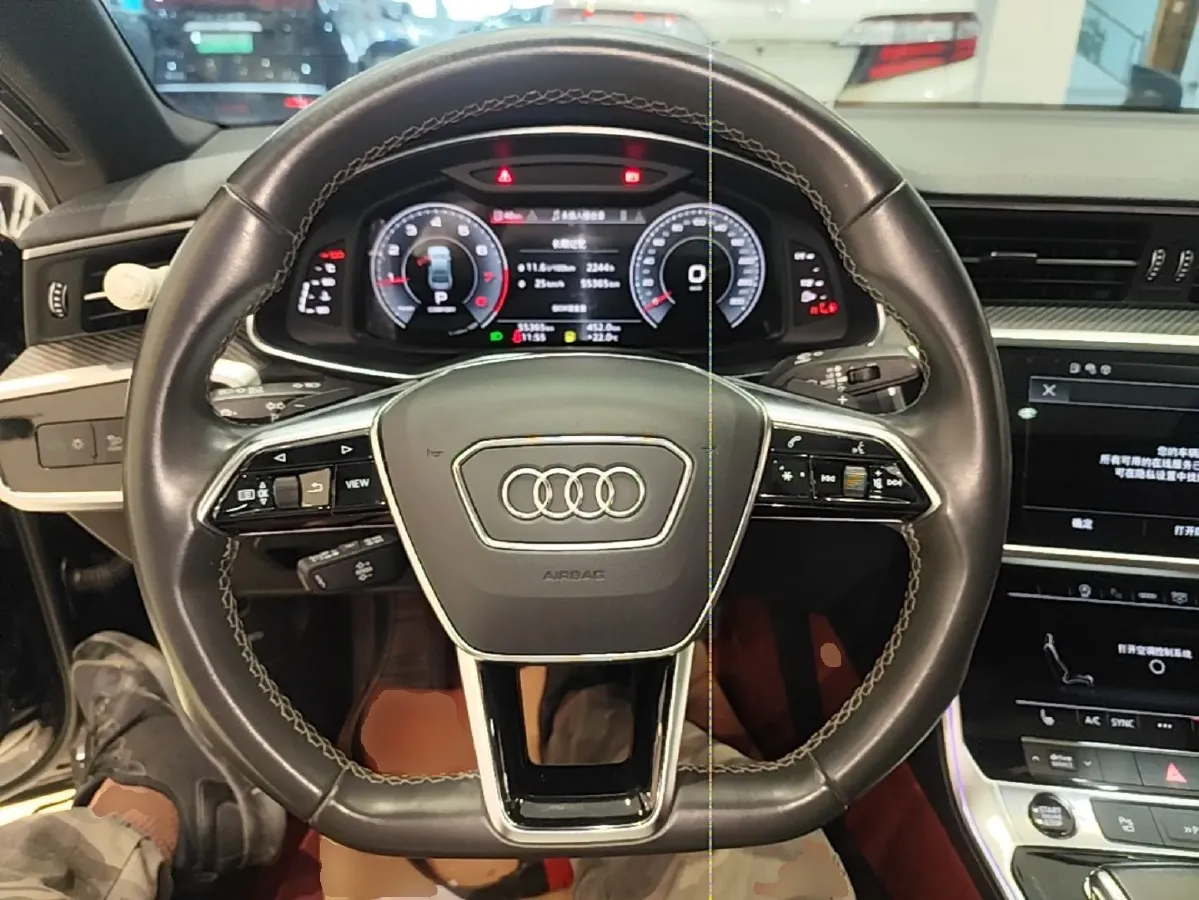 2023 Audi A6 2.0T 265HP L4 7DCT,autocango,china used car exporter,china ev exporter,chinese used car exporter,chinese used ev exporter