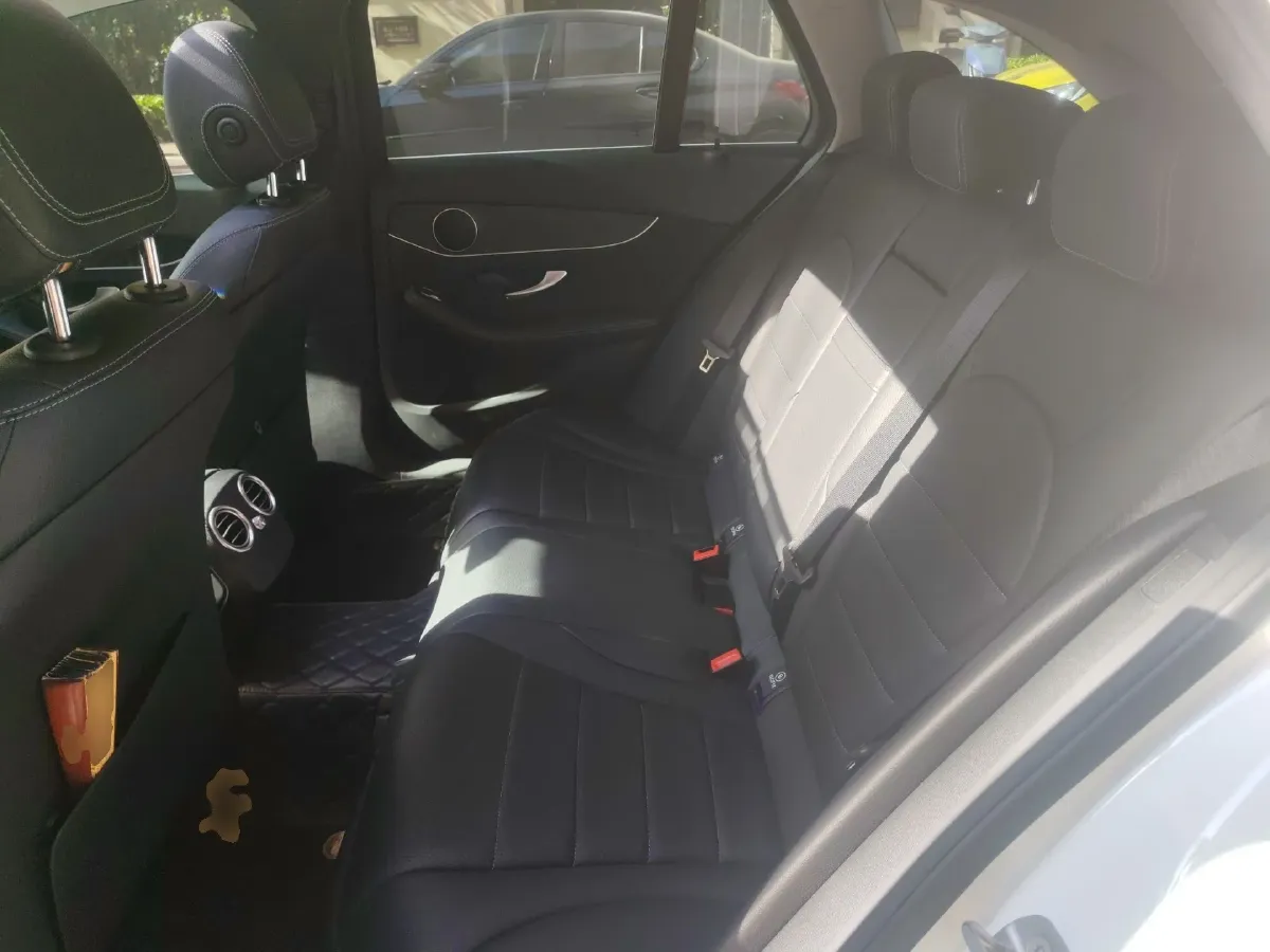 2020 Mercedes-Benz C Class 1.5T 184HP L4 9AT,autocango,china used car exporter,china ev exporter,chinese used car exporter,chinese used ev exporter