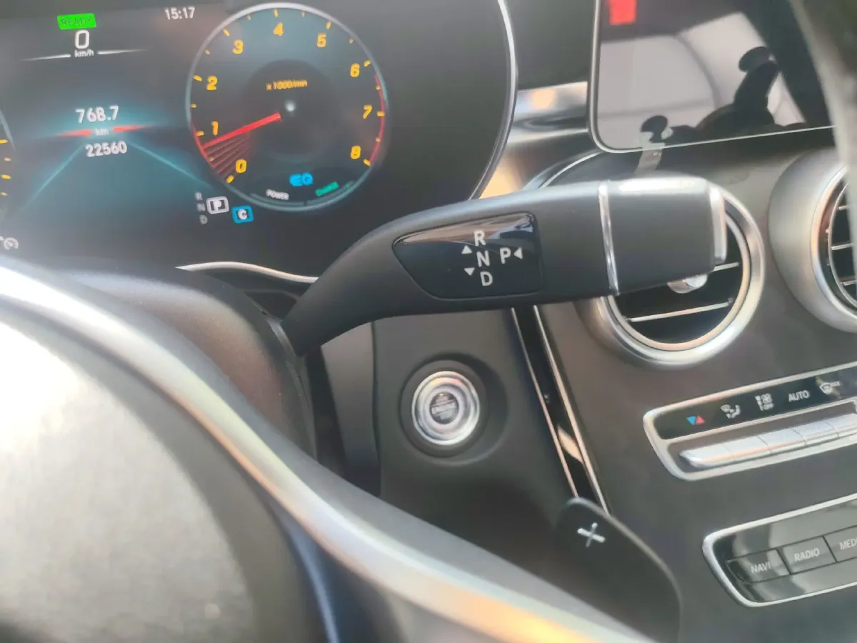 2020 Mercedes-Benz C Class 1.5T 184HP L4 9AT,autocango,china used car exporter,china ev exporter,chinese used car exporter,chinese used ev exporter