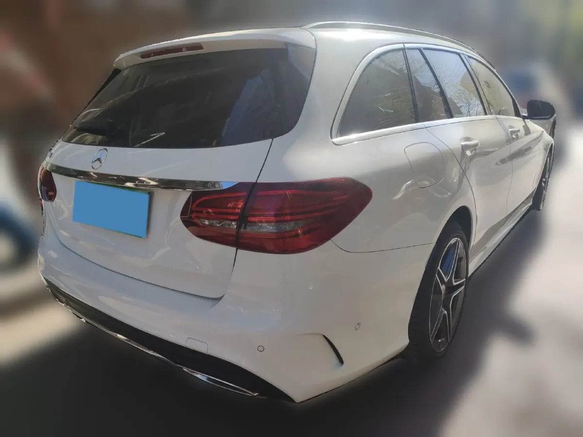 2020 Mercedes-Benz C Class 1.5T 184HP L4 9AT,autocango,china used car exporter,china ev exporter,chinese used car exporter,chinese used ev exporter
