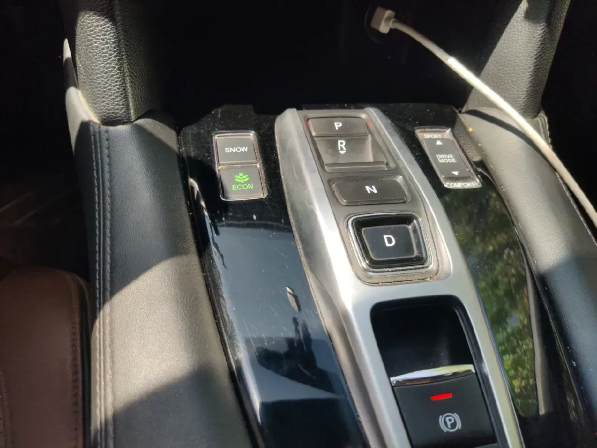 2017 Hyundai Grand SantaFe 2.0T 241HP L4 6AT,autocango,china used car exporter,china ev exporter,chinese used car exporter,chinese used ev exporter