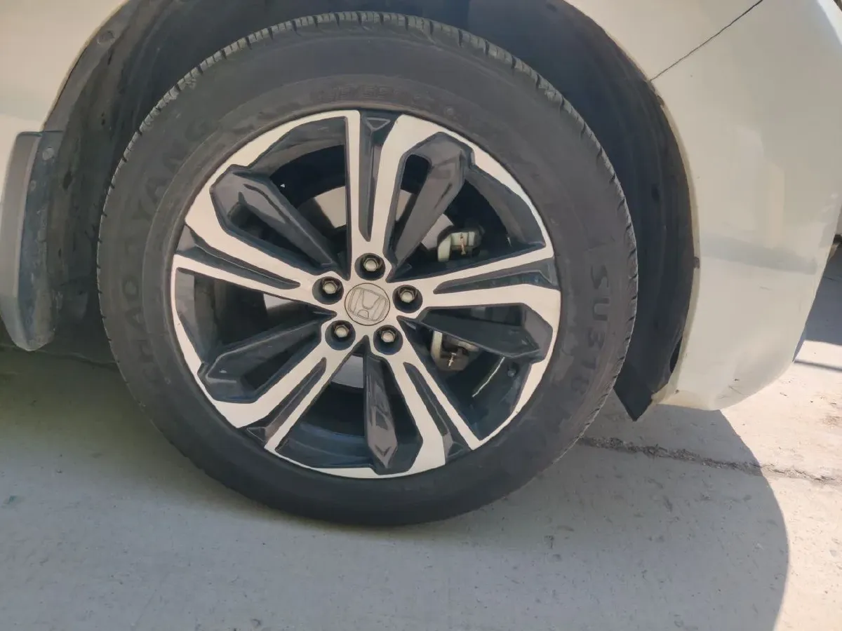2017 Hyundai Grand SantaFe 2.0T 241HP L4 6AT,autocango,china used car exporter,china ev exporter,chinese used car exporter,chinese used ev exporter