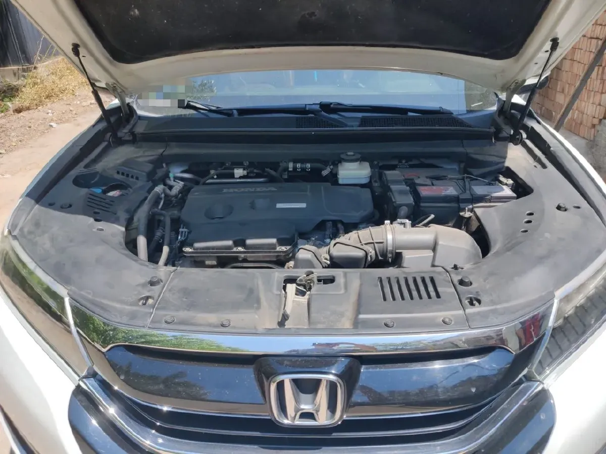 2017 Hyundai Grand SantaFe 2.0T 241HP L4 6AT,autocango,china used car exporter,china ev exporter,chinese used car exporter,chinese used ev exporter