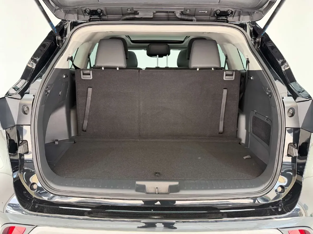 2023 Toyota Highlander 2.5L 189HP L4 E-CVT Hybrid,autocango,china used car exporter,china ev exporter,chinese used car exporter,chinese used ev exporter