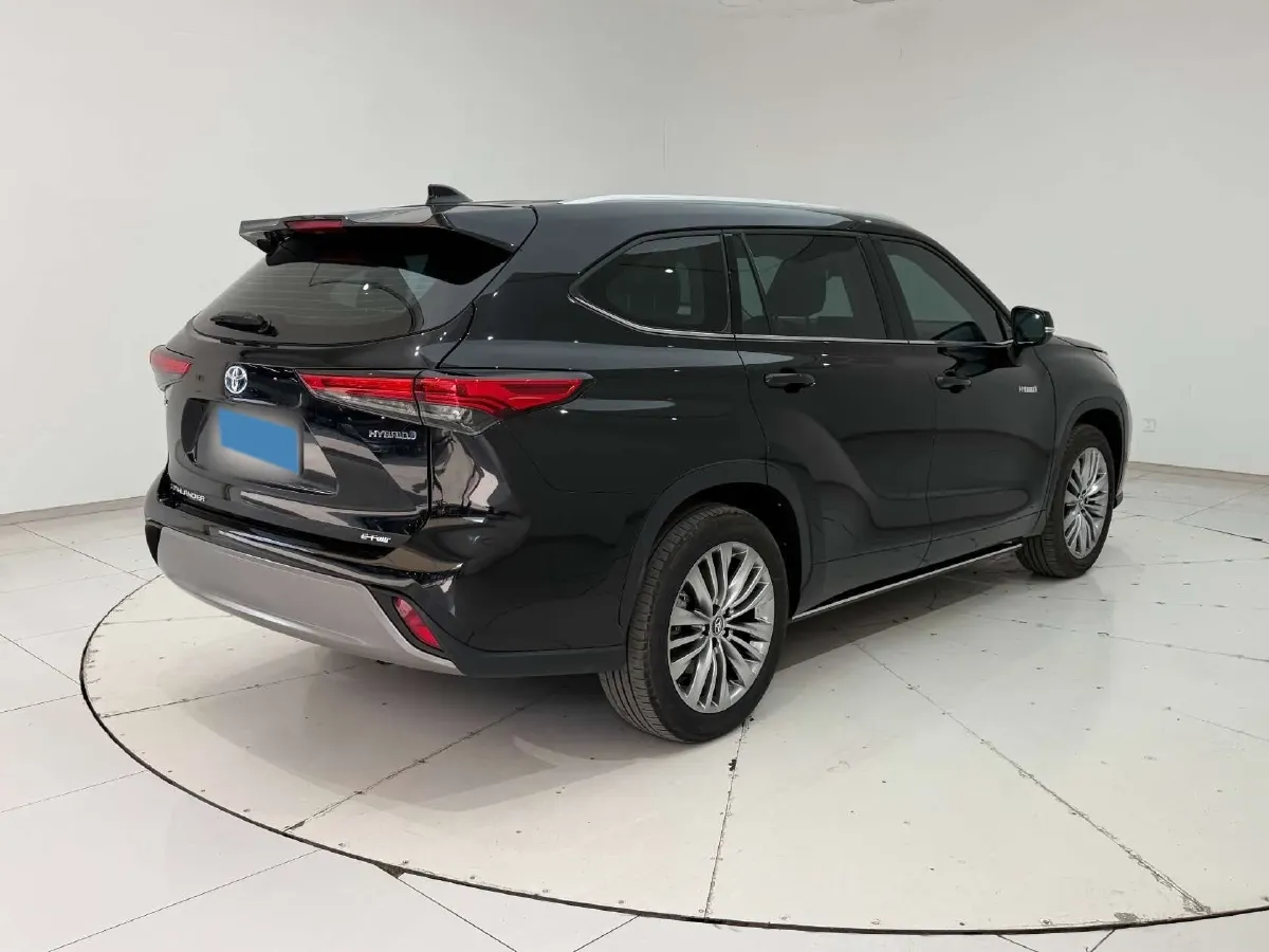 2023 Toyota Highlander 2.5L 189HP L4 E-CVT Hybrid,autocango,china used car exporter,china ev exporter,chinese used car exporter,chinese used ev exporter