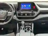 2023 Toyota Highlander 2.5L 189HP L4 E-CVT Hybrid