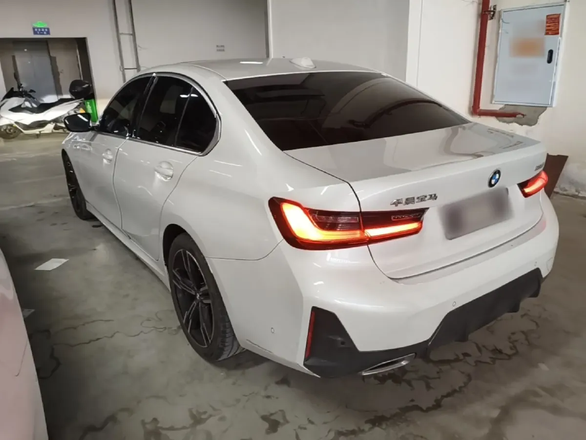 2023 BMW 3 Series 2.0T 184HP L4 8AT,autocango,china used car exporter,china ev exporter,chinese used car exporter,chinese used ev exporter