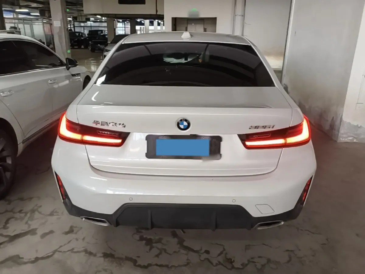 2023 BMW 3 Series 2.0T 184HP L4 8AT,autocango,china used car exporter,china ev exporter,chinese used car exporter,chinese used ev exporter