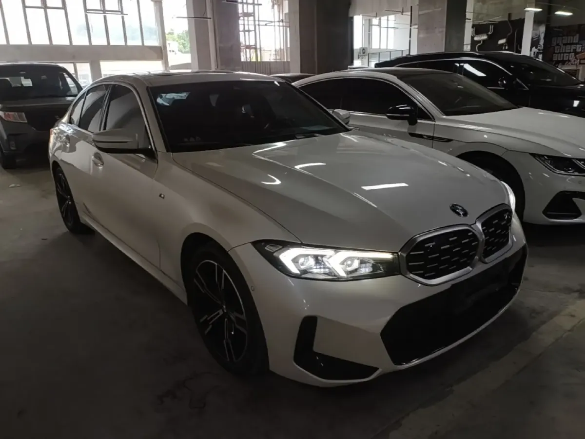 2023 BMW 3 Series 2.0T 184HP L4 8AT,autocango,china used car exporter,china ev exporter,chinese used car exporter,chinese used ev exporter