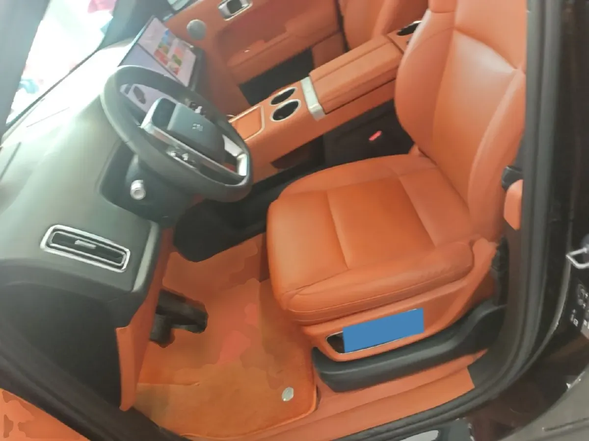2023 Li L8 Range Extended 154HP REEV 40.9KWH,autocango,china used car exporter,china ev exporter,chinese used car exporter,chinese used ev exporter
