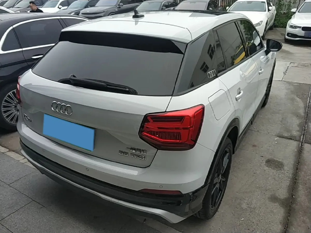 2021 Audi Q2L 1.4T 150HP L4 7DCT,autocango,china used car exporter,china ev exporter,chinese used car exporter,chinese used ev exporter