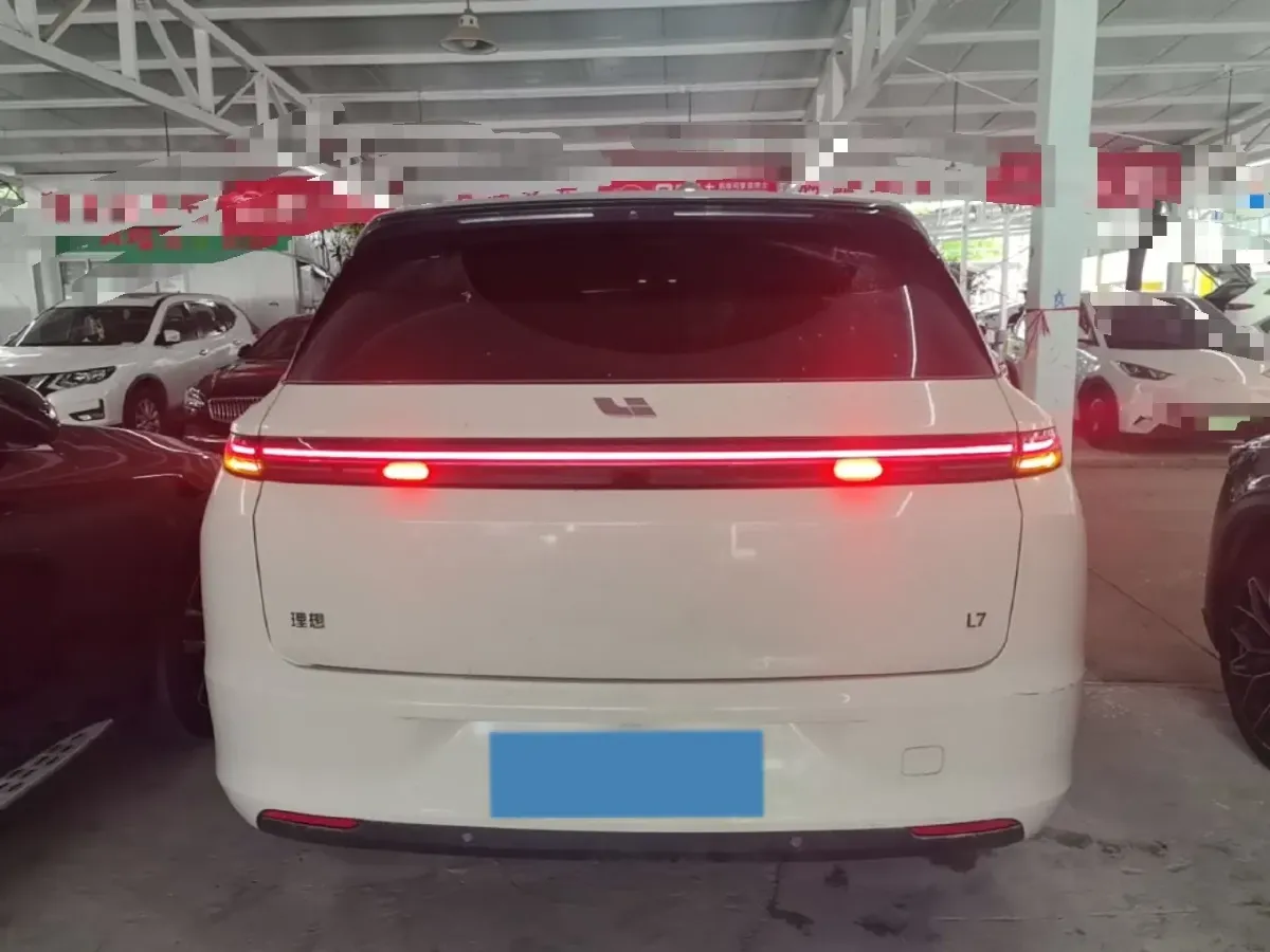 2023 Li L7 Range Extended 154HP REEV 40.9KWH,autocango,china used car exporter,china ev exporter,chinese used car exporter,chinese used ev exporter