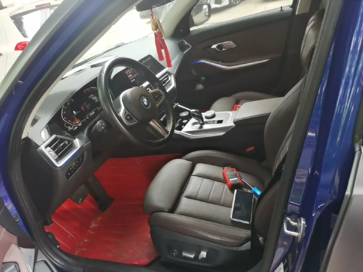 2020 BMW 3 Series 2.0T 184HP L4 8AT,autocango,china used car exporter,china ev exporter,chinese used car exporter,chinese used ev exporter