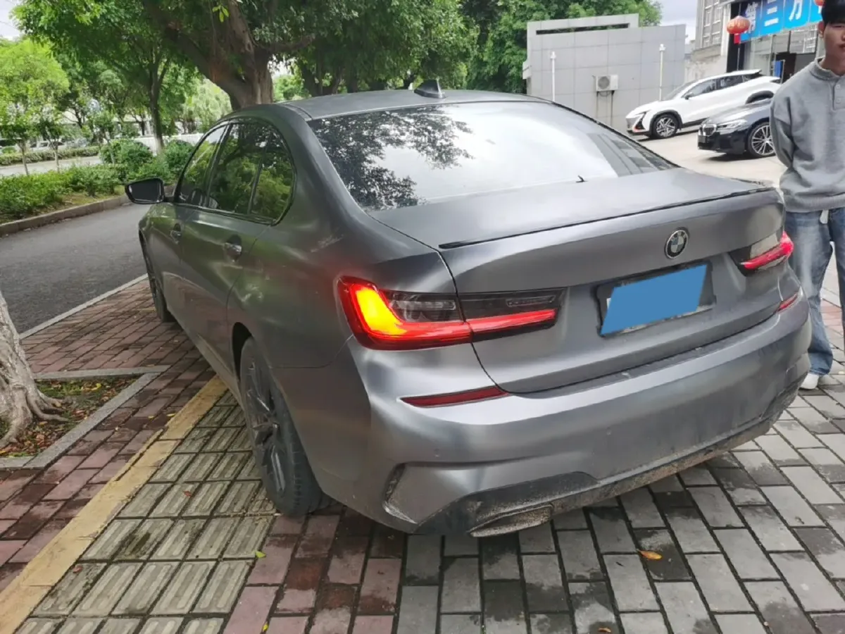 2020 BMW 3 Series 2.0T 184HP L4 8AT,autocango,china used car exporter,china ev exporter,chinese used car exporter,chinese used ev exporter