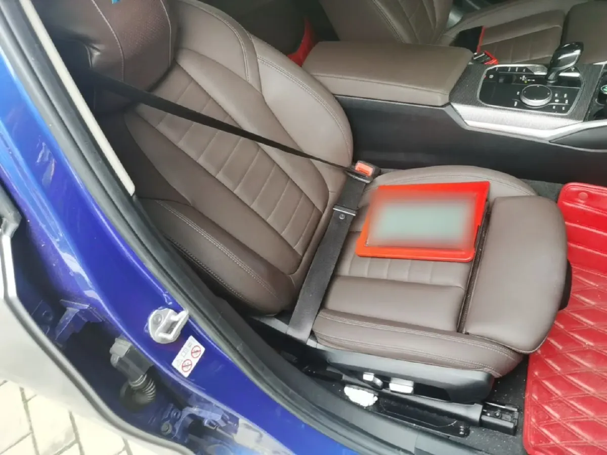 2020 BMW 3 Series 2.0T 184HP L4 8AT,autocango,china used car exporter,china ev exporter,chinese used car exporter,chinese used ev exporter