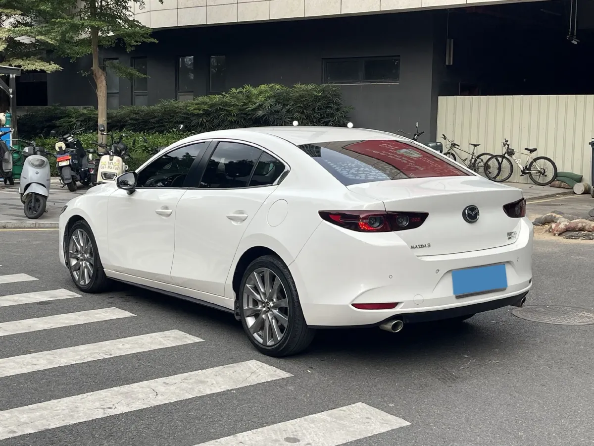 2020 Mazda 3 Axela 2.0L 158HP L4 6AT,autocango,china used car exporter,china ev exporter,chinese used car exporter,chinese used ev exporter