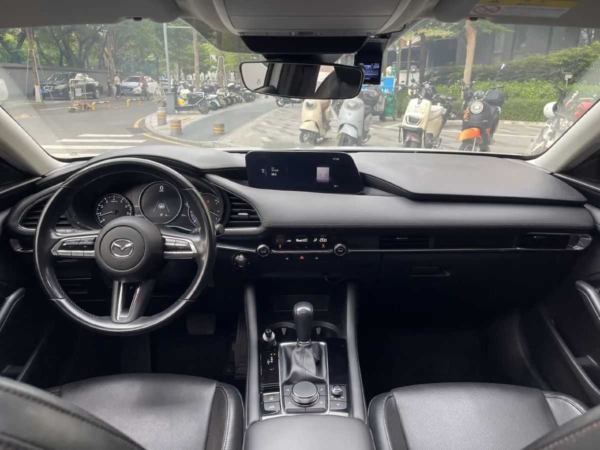 2020 Mazda 3 Axela 2.0L 158HP L4 6AT,autocango,china used car exporter,china ev exporter,chinese used car exporter,chinese used ev exporter