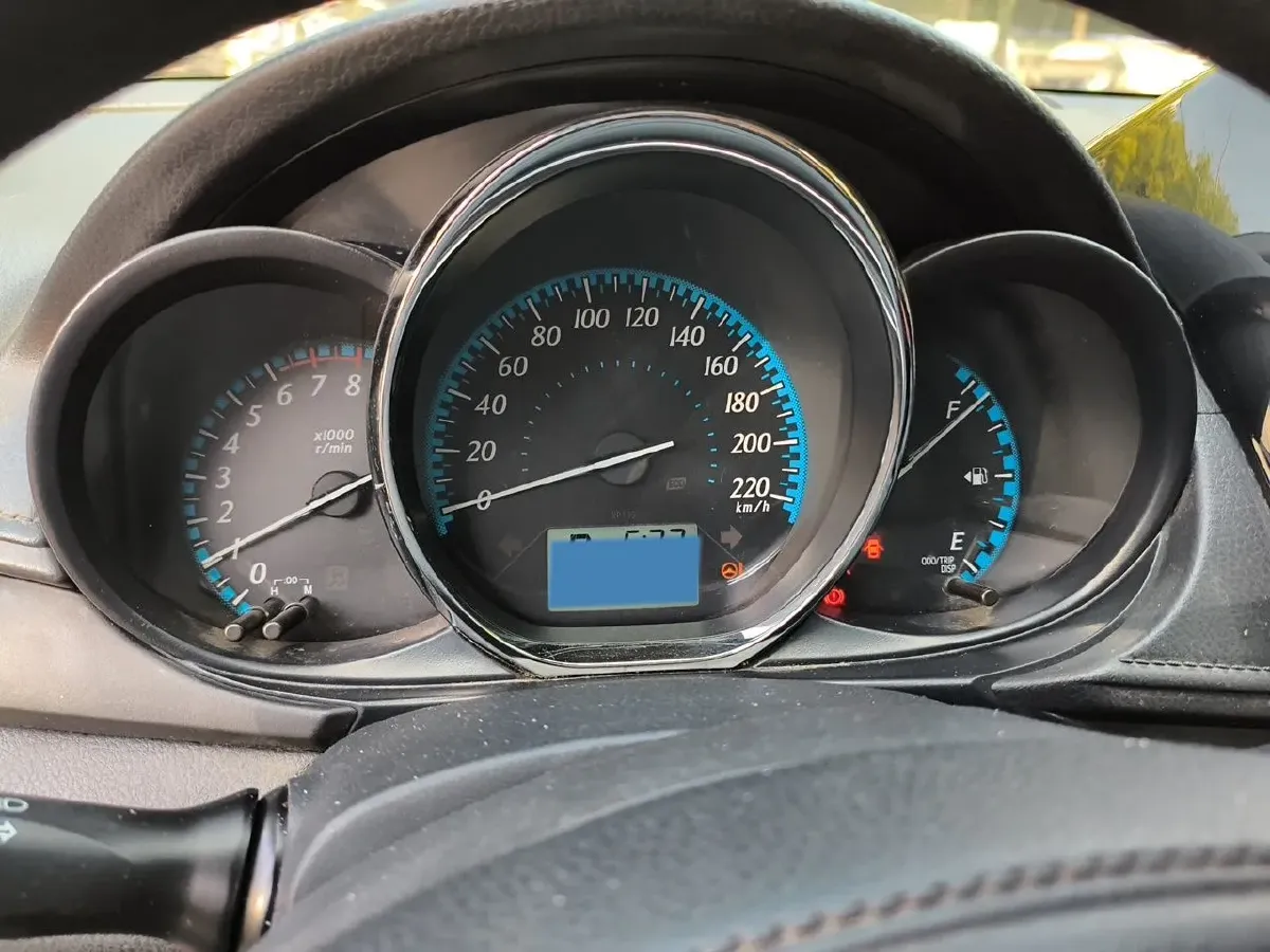 2016 Toyota Yaris L 1.5L 107HP L4 CVT,autocango,china used car exporter,china ev exporter,chinese used car exporter,chinese used ev exporter