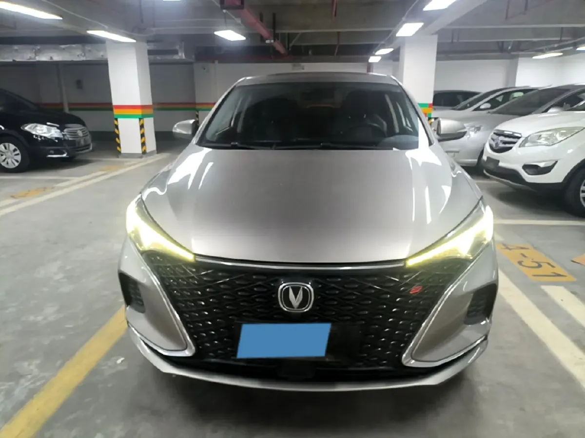 2020 ChangAn Eado 1.4T 158HP L4 7DCT,autocango,china used car exporter,china ev exporter,chinese used car exporter,chinese used ev exporter