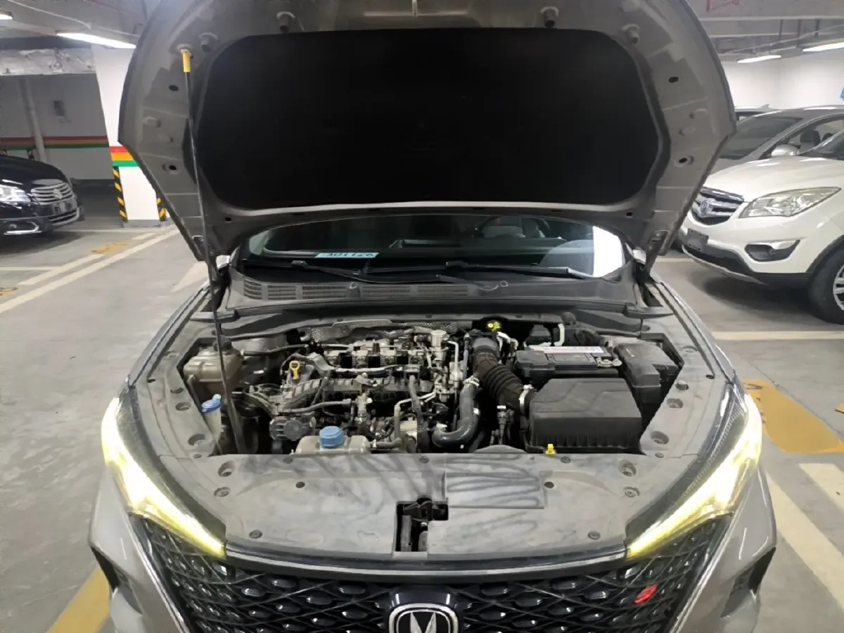 2020 ChangAn Eado 1.4T 158HP L4 7DCT,autocango,china used car exporter,china ev exporter,chinese used car exporter,chinese used ev exporter