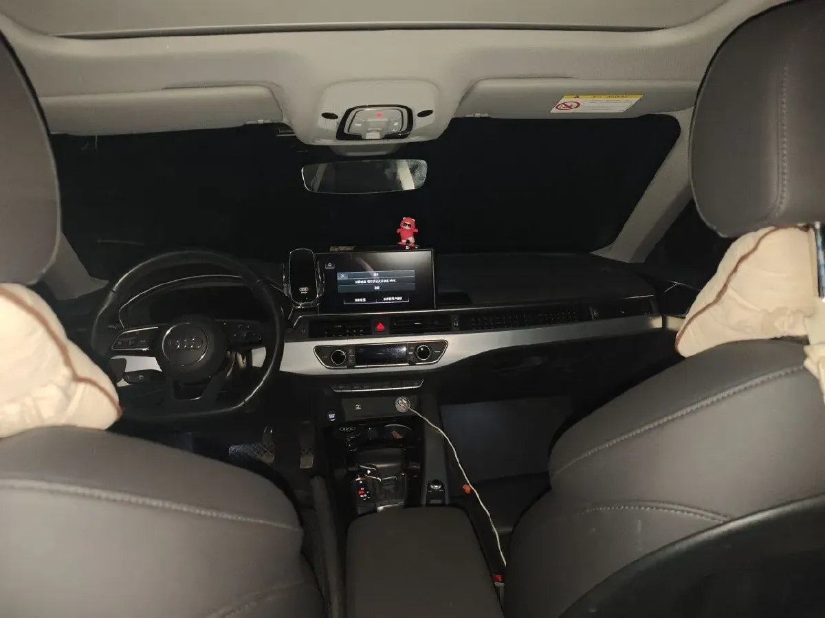 2022 Audi A5 2.0T 204HP L4 7DCT,autocango,china used car exporter,china ev exporter,chinese used car exporter,chinese used ev exporter