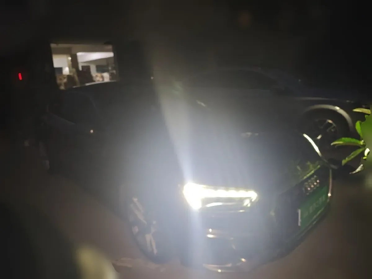 2022 Audi A5 2.0T 204HP L4 7DCT,autocango,china used car exporter,china ev exporter,chinese used car exporter,chinese used ev exporter