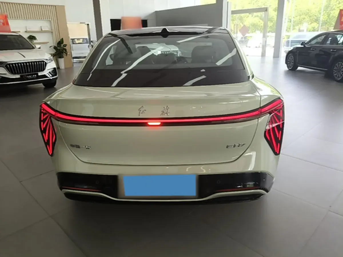 2025 HongQi EH7 BEV,autocango,china used car exporter,china ev exporter,chinese used car exporter,chinese used ev exporter