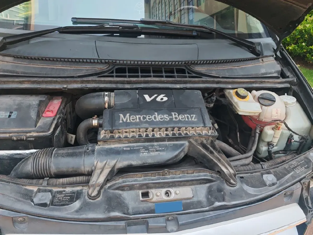 2015 Mercedes-Benz Viano 3.0L 224HP V6 5AT,autocango,china used car exporter,china ev exporter,chinese used car exporter,chinese used ev exporter