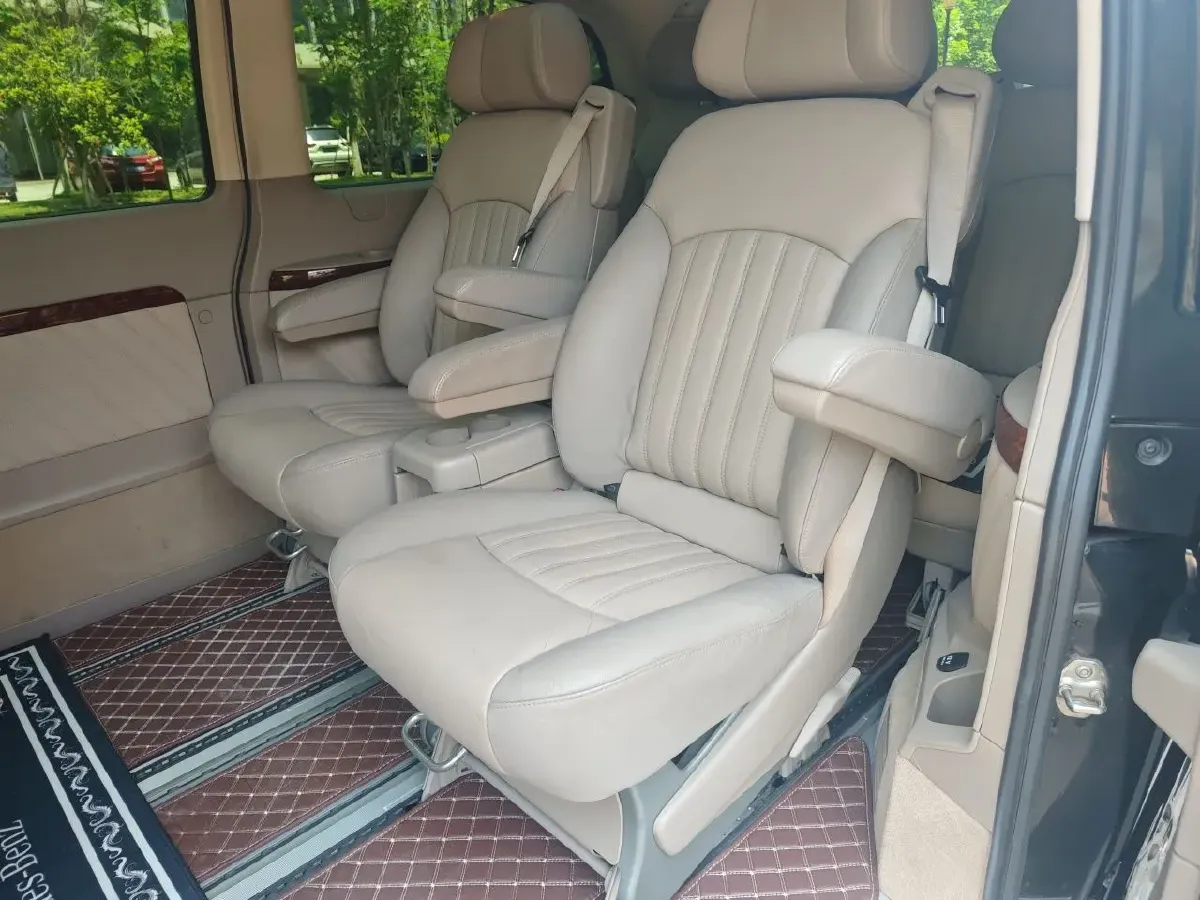 2015 Mercedes-Benz Viano 3.0L 224HP V6 5AT,autocango,china used car exporter,china ev exporter,chinese used car exporter,chinese used ev exporter