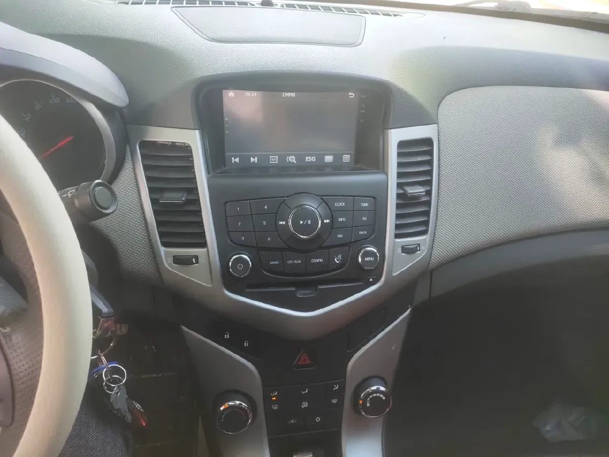 2013 Chevrolet Cruze 1.6L 121HP L4 5MT,autocango,china used car exporter,china ev exporter,chinese used car exporter,chinese used ev exporter