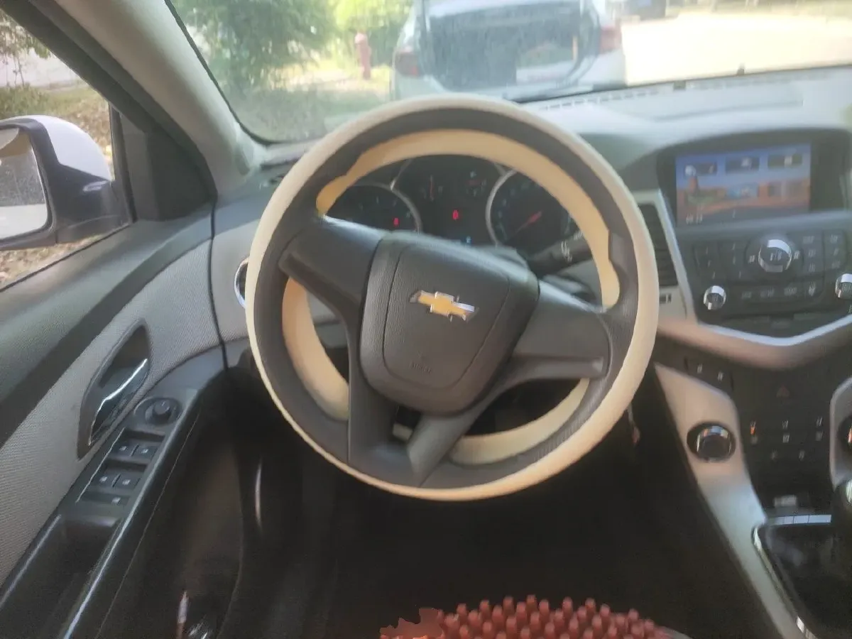 2013 Chevrolet Cruze 1.6L 121HP L4 5MT,autocango,china used car exporter,china ev exporter,chinese used car exporter,chinese used ev exporter