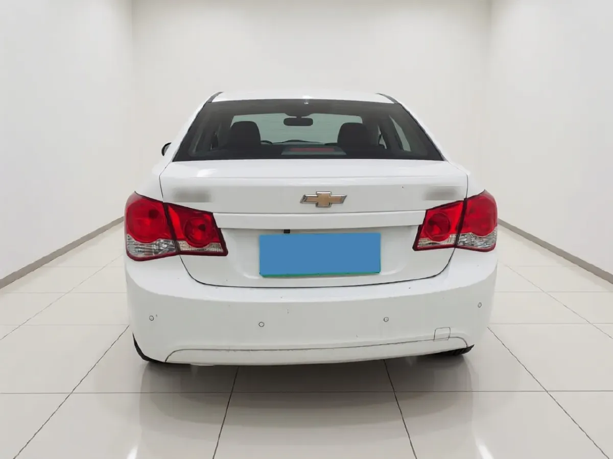 2013 Chevrolet Cruze 1.6L 121HP L4 5MT,autocango,china used car exporter,china ev exporter,chinese used car exporter,chinese used ev exporter