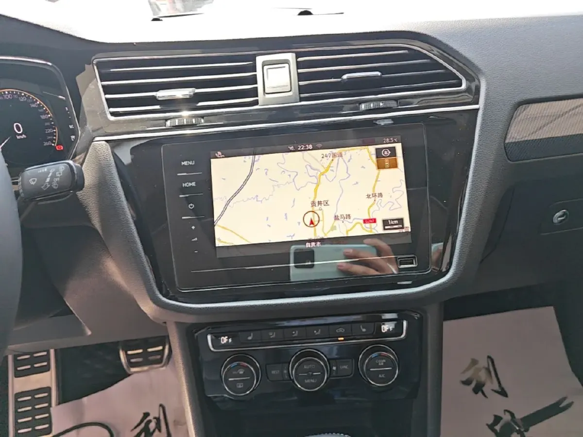 2021 Ford New Era Transit 2.2T 140HP L4 6AMT,autocango,china used car exporter,china ev exporter,chinese used car exporter,chinese used ev exporter