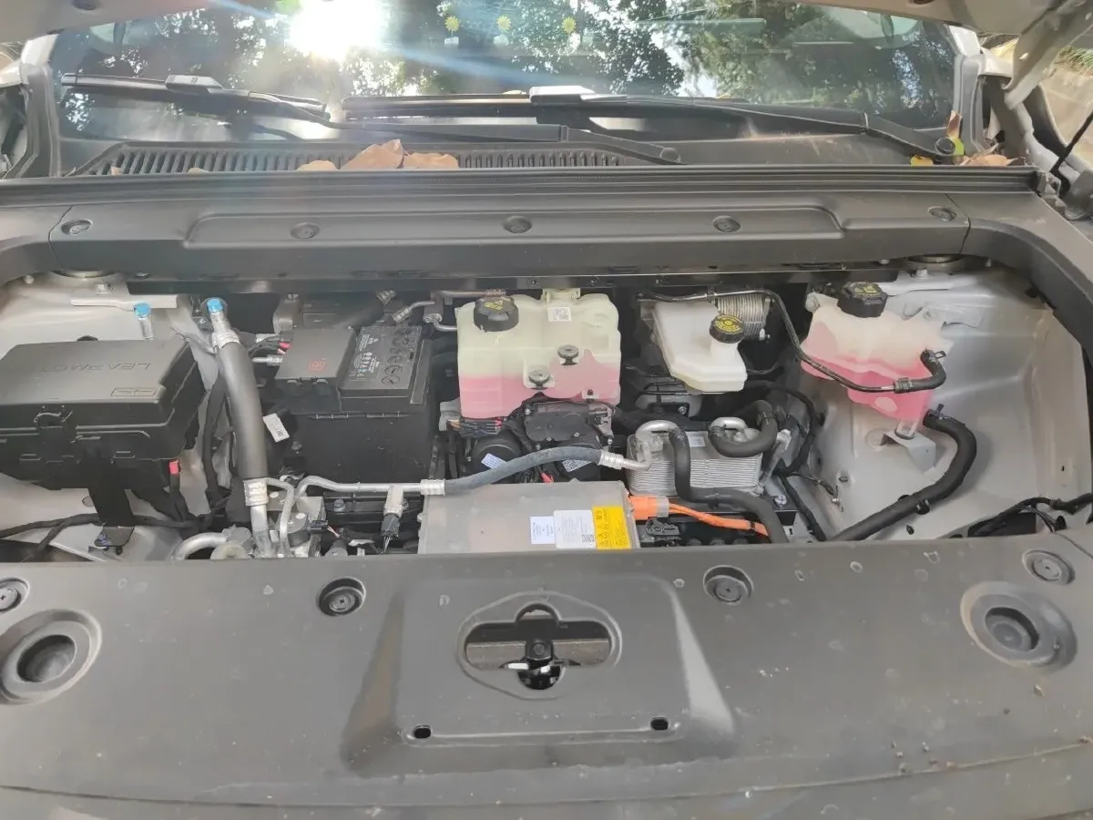2024 Leapmotor C10 BEV 69.9KWH,autocango,china used car exporter,china ev exporter,chinese used car exporter,chinese used ev exporter