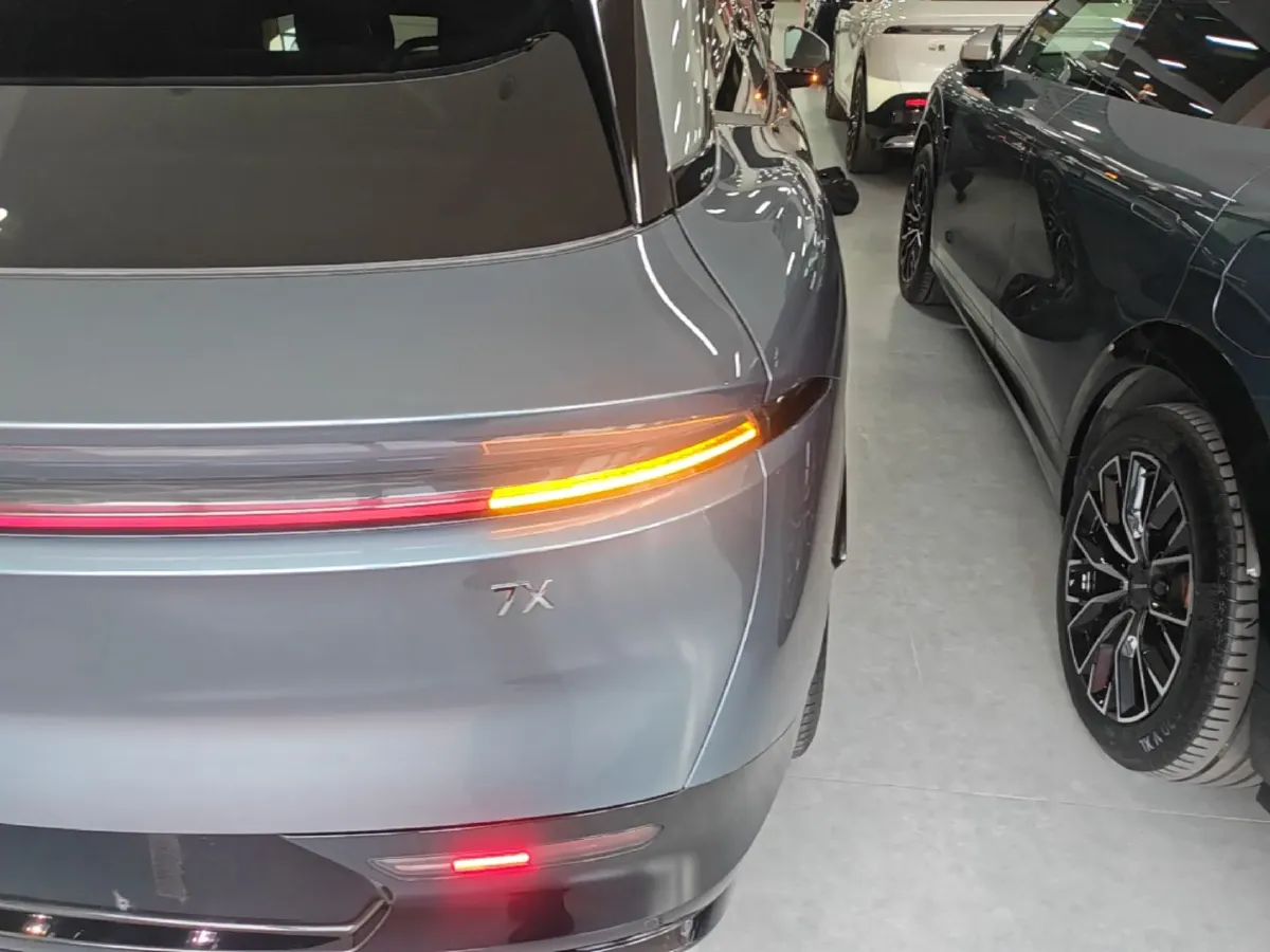 2025 Zeekr 7X BEV 75KWH,autocango,china used car exporter,china ev exporter,chinese used car exporter,chinese used ev exporter