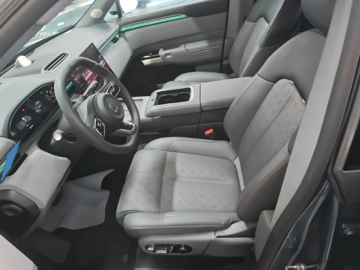 2025 Zeekr 7X BEV 75KWH,autocango,china used car exporter,china ev exporter,chinese used car exporter,chinese used ev exporter