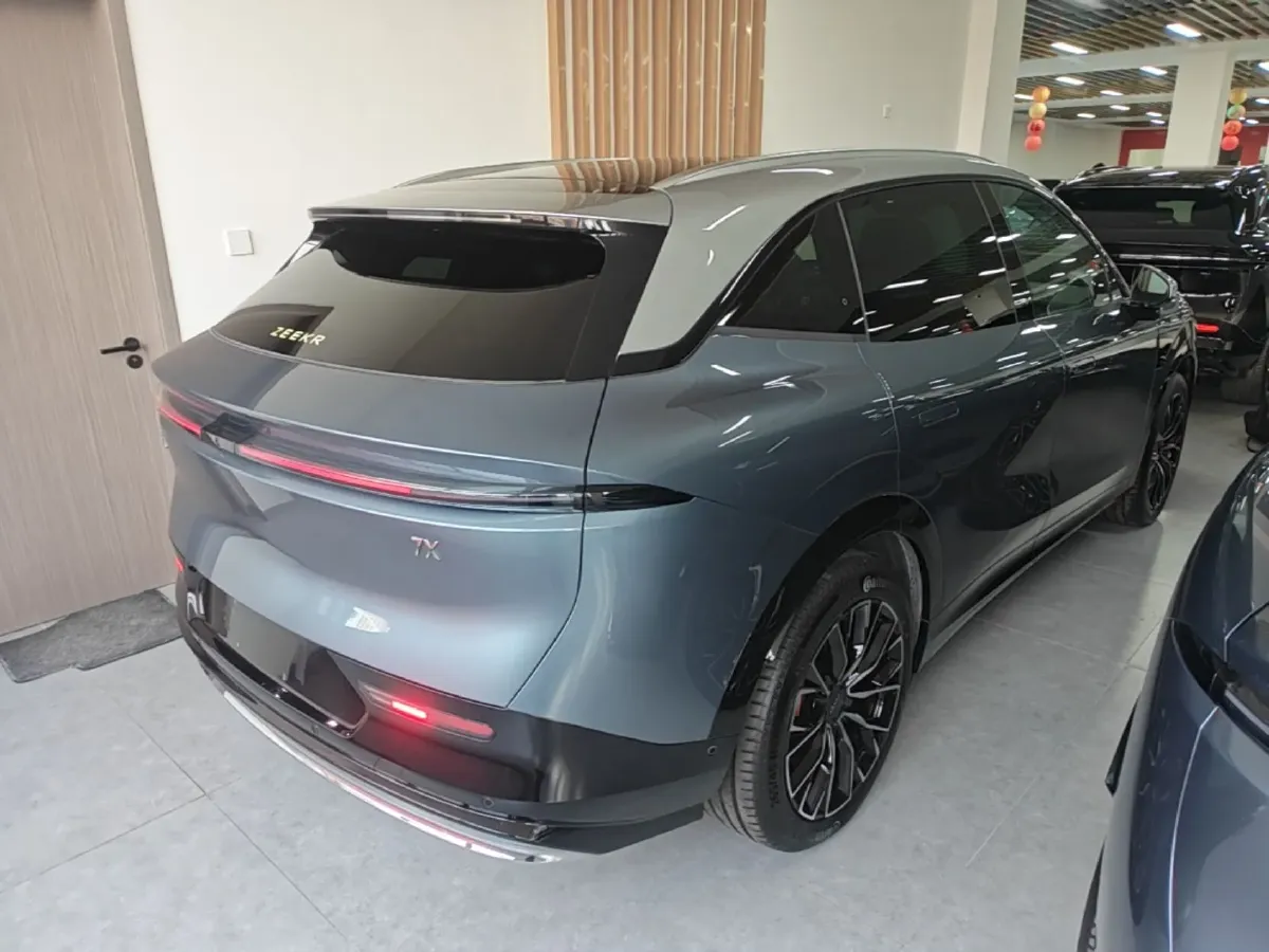 2025 Zeekr 7X BEV 75KWH,autocango,china used car exporter,china ev exporter,chinese used car exporter,chinese used ev exporter