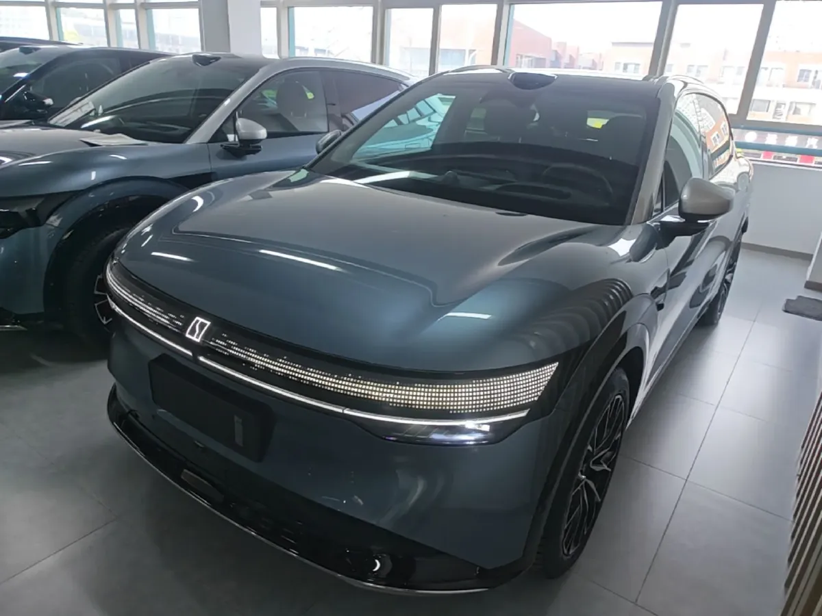 2025 Zeekr 7X BEV 75KWH,autocango,china used car exporter,china ev exporter,chinese used car exporter,chinese used ev exporter