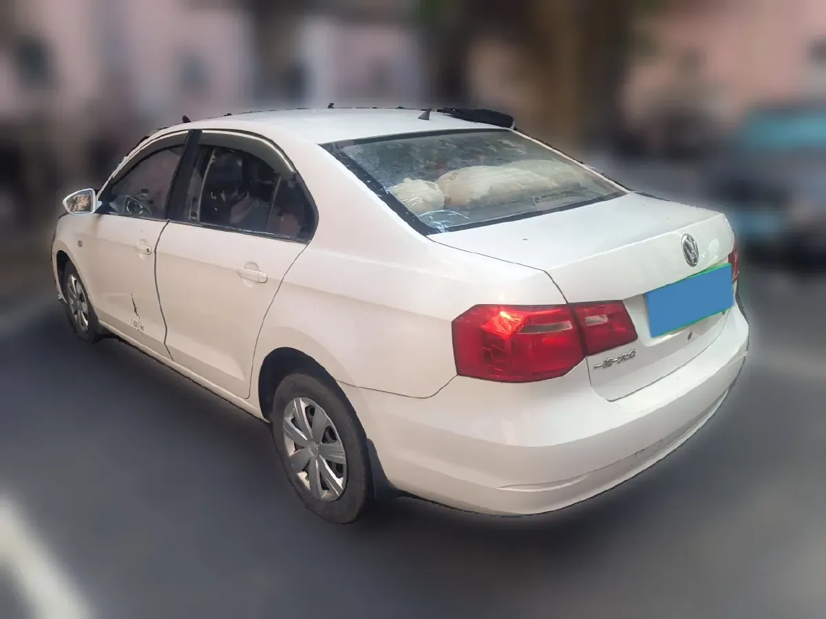 2015 Volkswagen Jetta 1.6L 110HP L4 5MT,autocango,china used car exporter,china ev exporter,chinese used car exporter,chinese used ev exporter