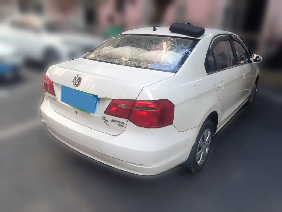 2015 Volkswagen Jetta 1.6L 110HP L4 5MT,autocango,china used car exporter,china ev exporter,chinese used car exporter,chinese used ev exporter