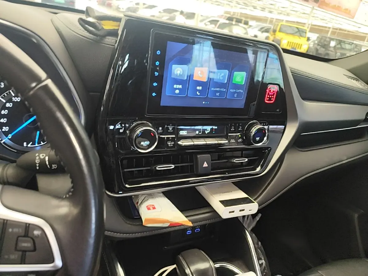 2021 Toyota Crown Kluger 2.5L 192HP L4 E-CVT Hybrid,autocango,china used car exporter,china ev exporter,chinese used car exporter,chinese used ev exporter