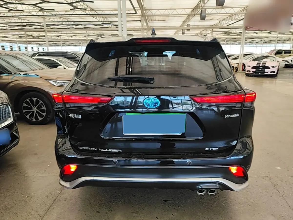 2021 Toyota Crown Kluger 2.5L 192HP L4 E-CVT Hybrid,autocango,china used car exporter,china ev exporter,chinese used car exporter,chinese used ev exporter