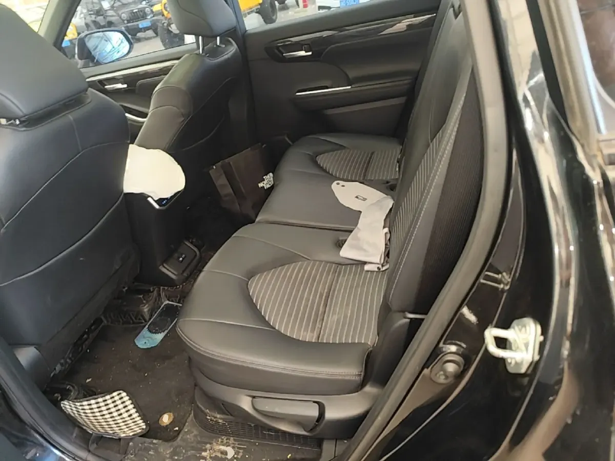 2021 Toyota Crown Kluger 2.5L 192HP L4 E-CVT Hybrid,autocango,china used car exporter,china ev exporter,chinese used car exporter,chinese used ev exporter