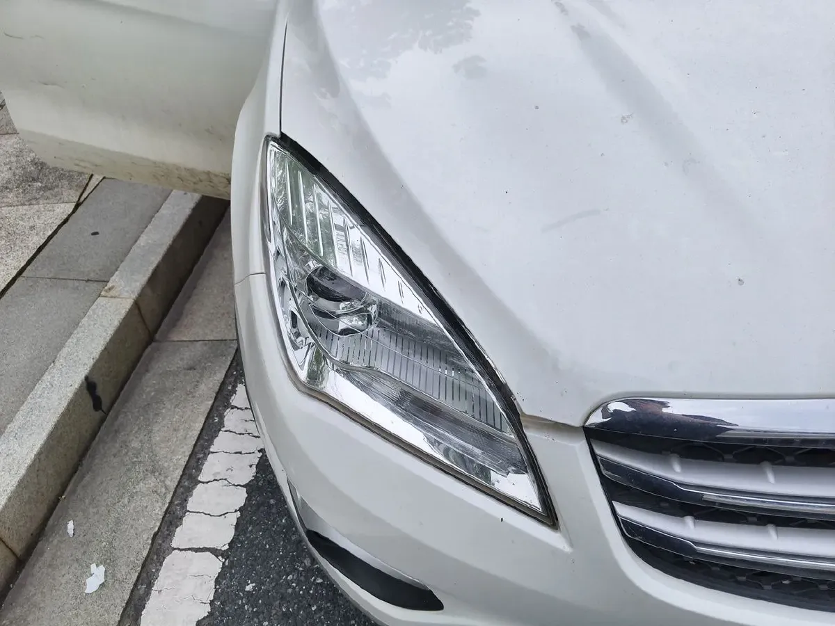 2016 ChangAn CS35 1.6L 125HP L4 5MT,autocango,china used car exporter,china ev exporter,chinese used car exporter,chinese used ev exporter